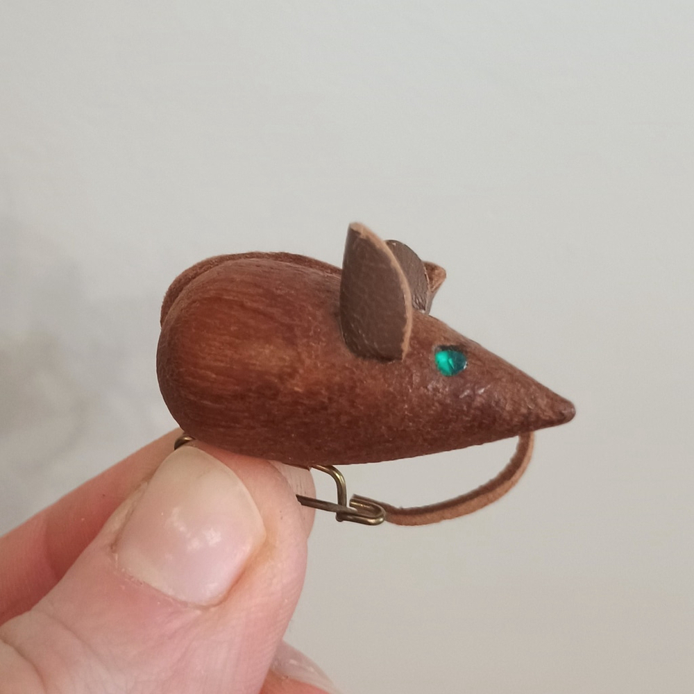 Vintage 60s Teak Wood Figure Mouse Pin Green Rhinestone Eyes